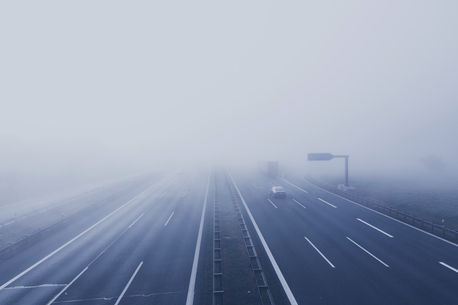Best Tips for Driving in Fog